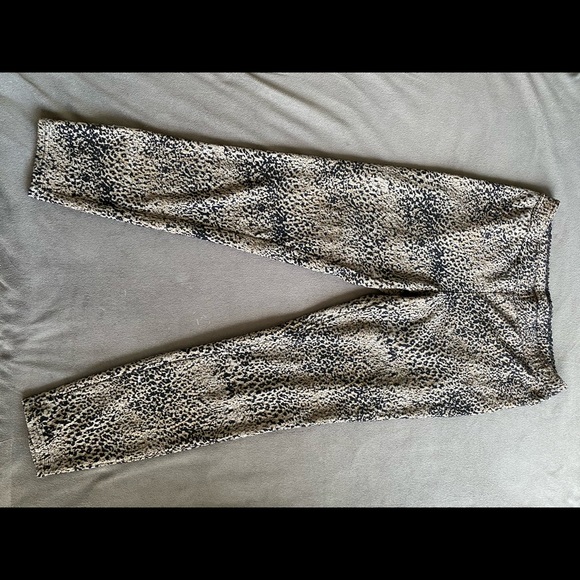 Free People Leopard Print Stretch Pants - Picture 3 of 4